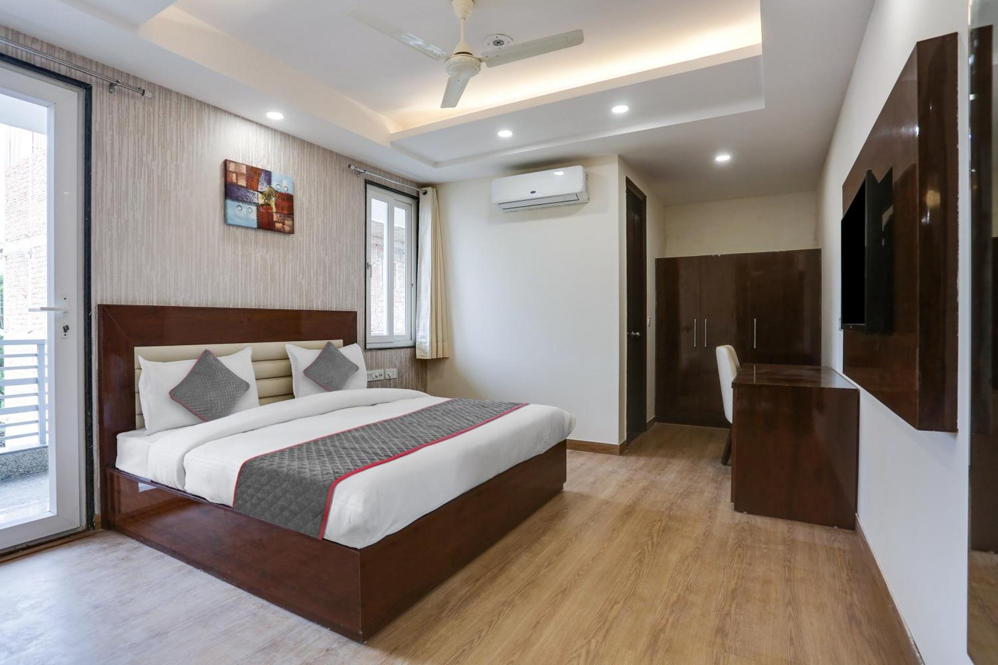 Townhouse The Adore Inn Gurgaon Exterior foto